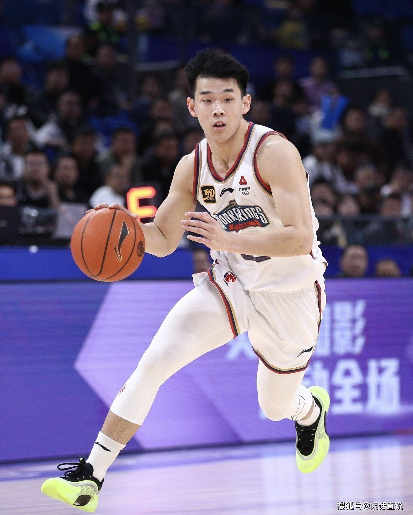 包含林葳试训墨尔本联泡汤防守未达NBL平均水平的词条